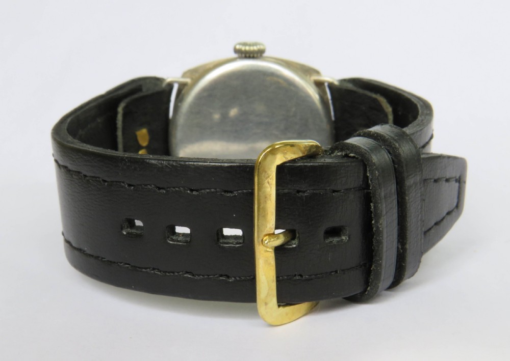 Gents 1920s silver wrist watch View V