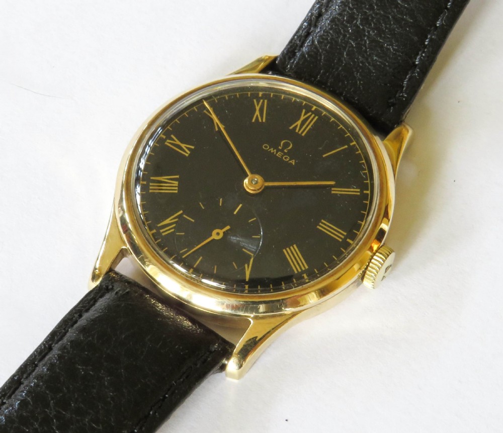Gents 9ct gold Omega 30T2 wrist watch, 1945 View II