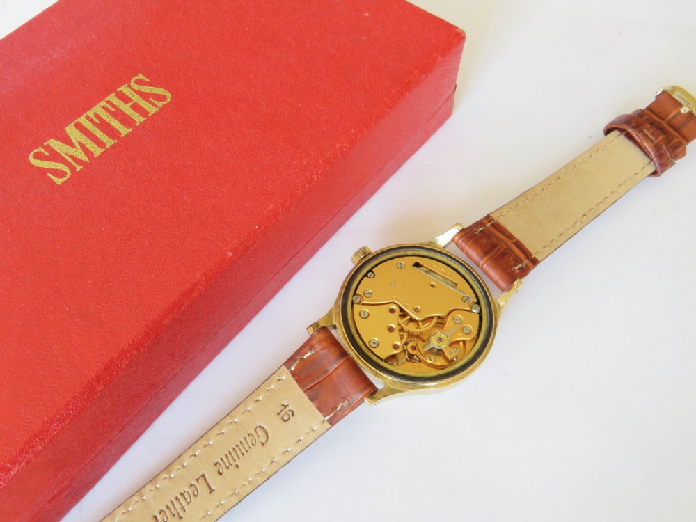 Gents Smiths Astral wrist watch, box & paperwork View IV