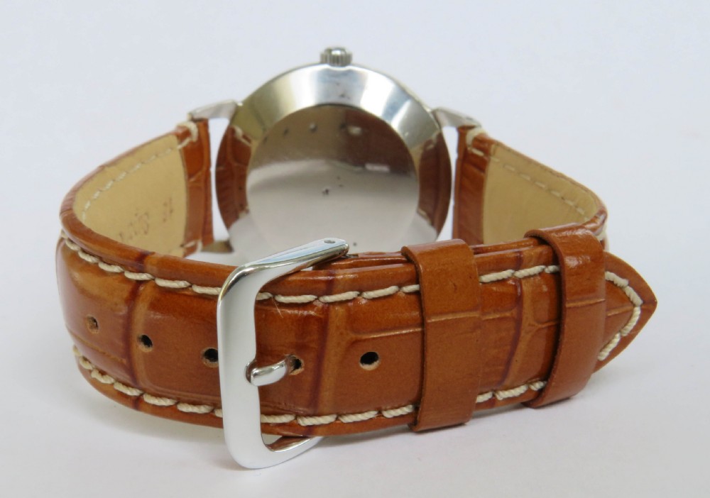 Gents Omega rare dial bumper automatic watch, 1947 View VI