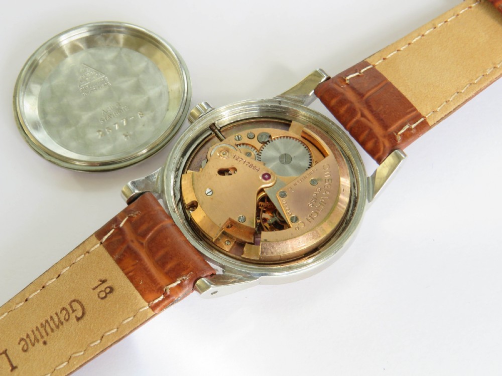 Gents Omega Seamaster bumper automatic wrist watch, 1950 View III