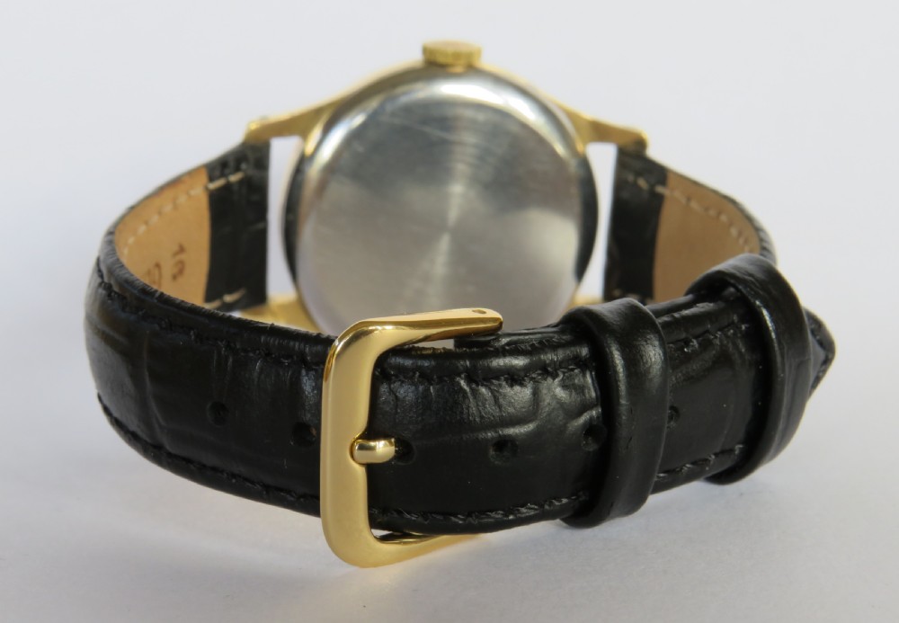 Gents late 1950s Smiths De Luxe wrist watch View V