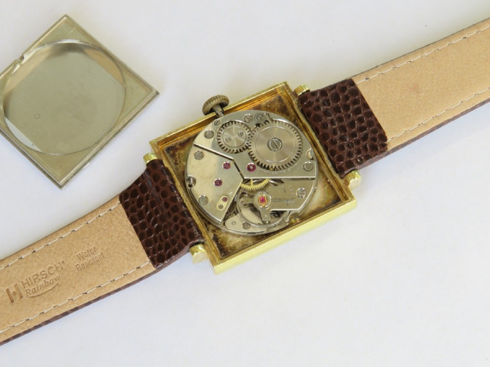 Gents 1960s Waltham wrist watch View IV