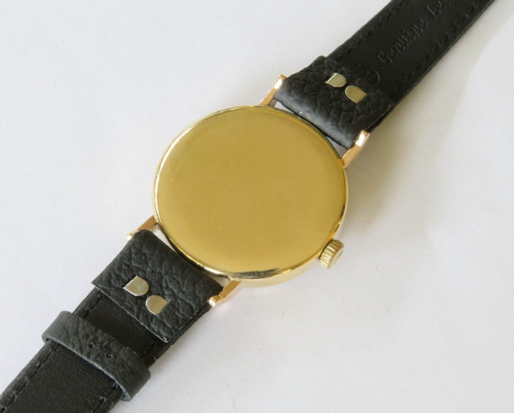 Gents 9ct gold Smiths wrist watch for J W Benson, 1951 View VI