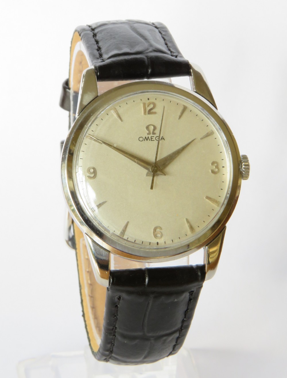 Gents Omega wrist watch, 1960 View II