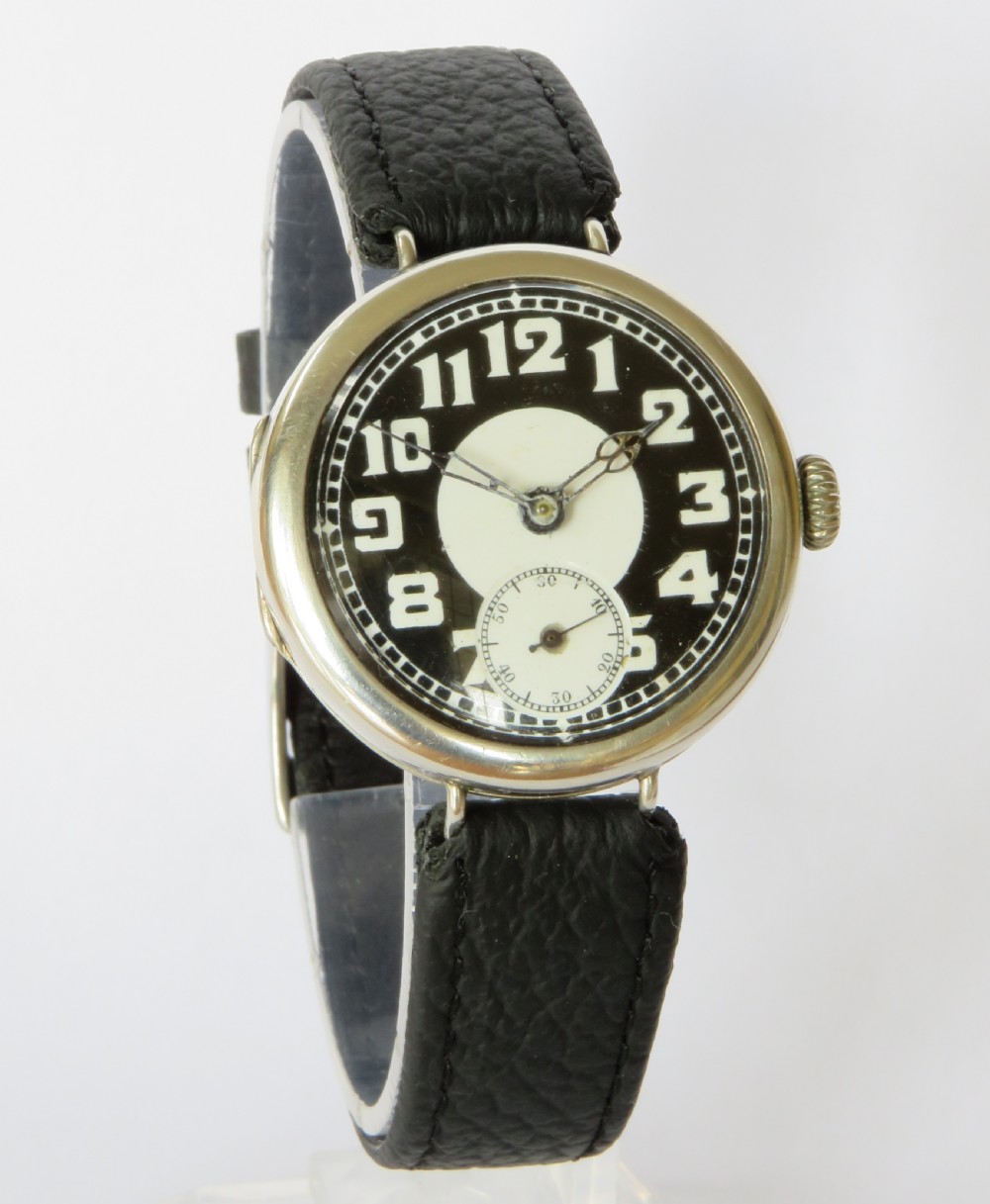 Gents antique silver trench watch, 1916 View II