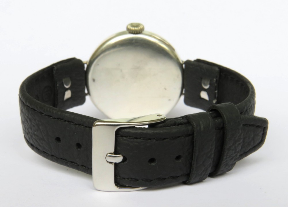 Gents antique silver trench watch, 1916 View VI