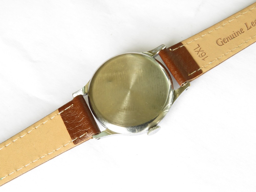 Gents 1960s Smiths De Luxe wrist watch View IV