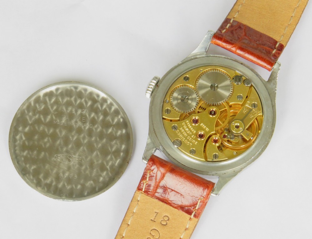 Gents Longines wrist watch, 1952 View III