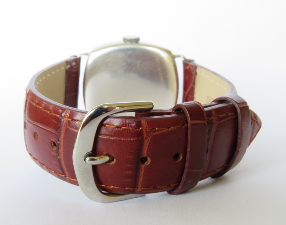 Gents silver Vertex wrist watch, 1929 View V