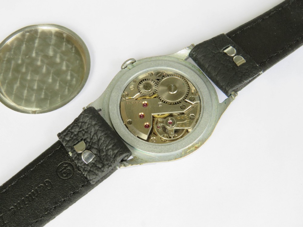 Gents 1940s Flora wrist watch View III