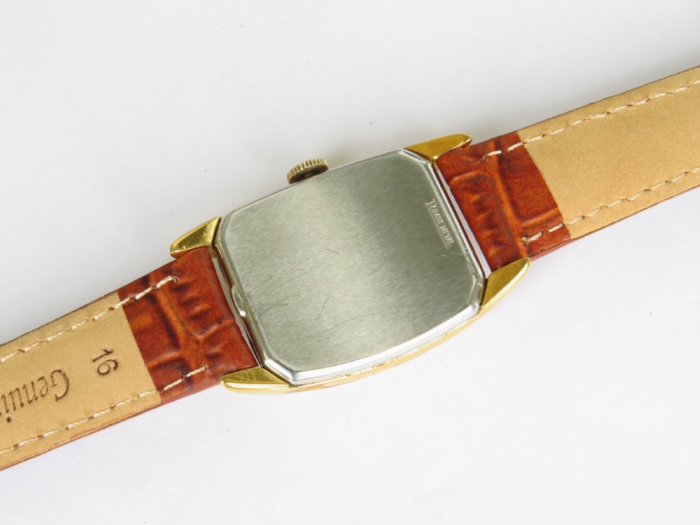 Gents Elgin curvex wrist watch, 1938 View IV