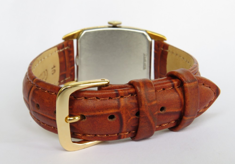 Gents Elgin curvex wrist watch, 1938 View V