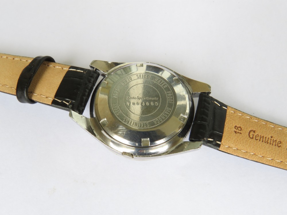 Gents Seiko Sportsmatic wrist watch, 1967 View III