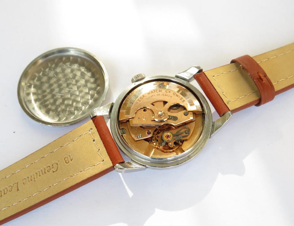 Gents 1950s Omega Seamaster automatic wrist watch View III