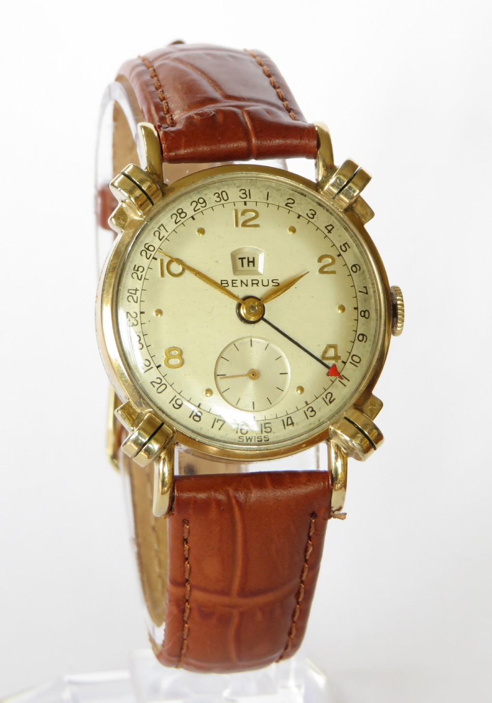 Gents 1950s Benrus date pointer wrist watch, knotted lugs View II