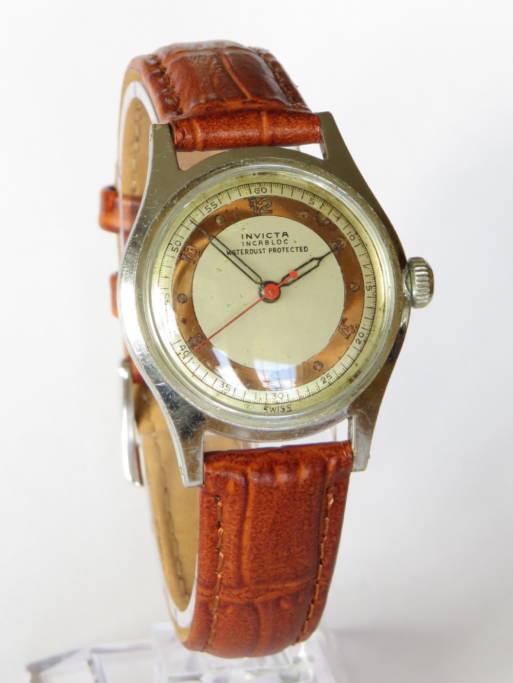 Gents 1940s Invicta wrist watch View II