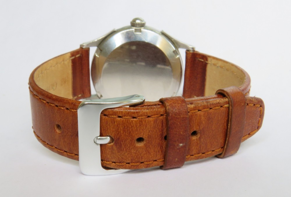 Gents Omega bumper automatic wrist watch, 1944 View V