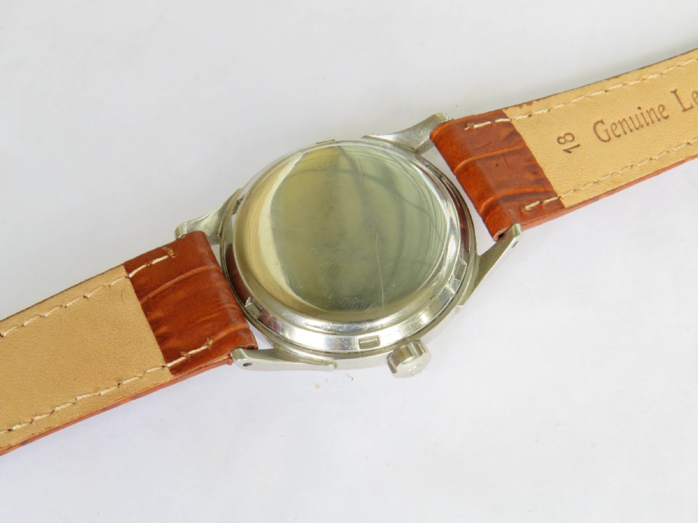 Gents Omega bumper automatic wrist watch, 1950 View IV