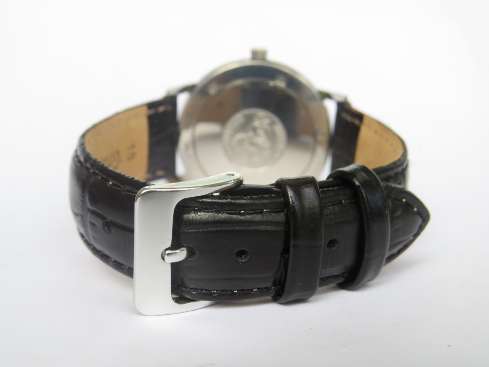 Gents Omega Seamaster De Ville wrist watch, 1965 View V