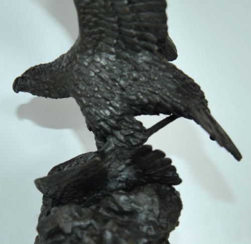 FRENCH BRONZE EAGLE DEVOURING A HERON BY CHRISTOPHE FRATIN - ADDITIONAL PHOTO 5