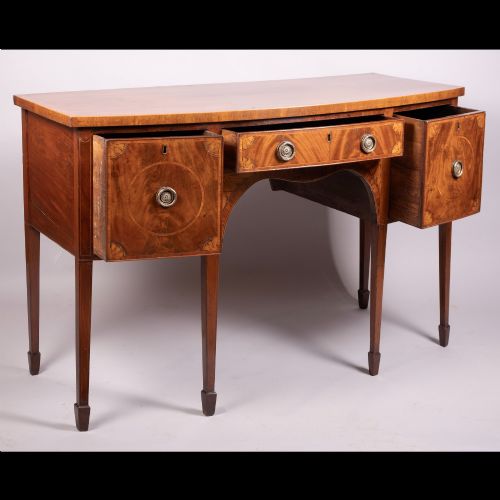 18TH CENTURY GEORGIAN MAHOGANY BOW FRONTED SIDEBOARD - ADDITIONAL PHOTO 2