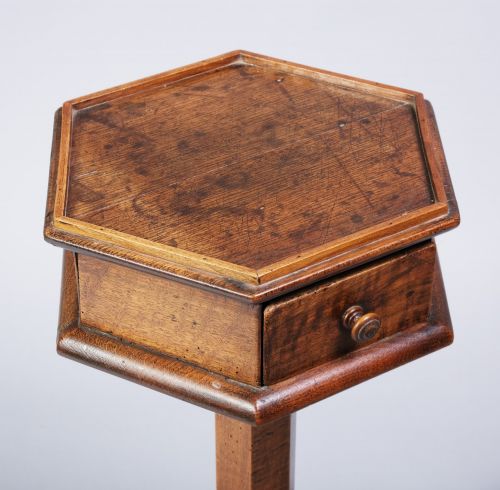 EARLY 19TH CENTURY FRUITWOOD OCCASIONAL TABLE - ADDITIONAL PHOTO 1
