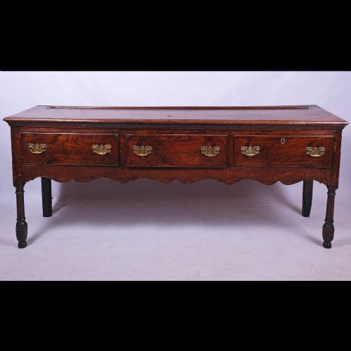QUEEN ANNE PERIOD OAK DRESSER BASE - ADDITIONAL PHOTO 2