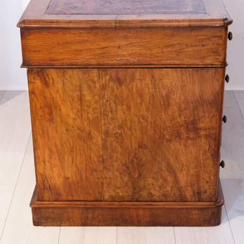 19TH CENTURY BURR WALNUT PEDESTAL DESK - ADDITIONAL PHOTO 1