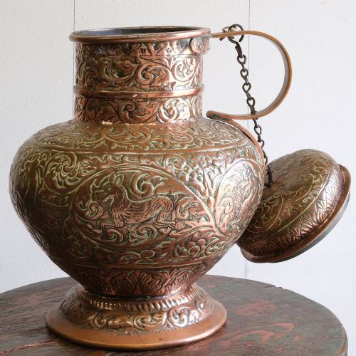 LARGE EARLY 18TH CENTURY COPPER JUG - ADDITIONAL PHOTO 1