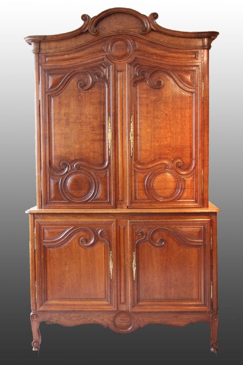 Magnificent French Oak "Buffet En Deux Corps"