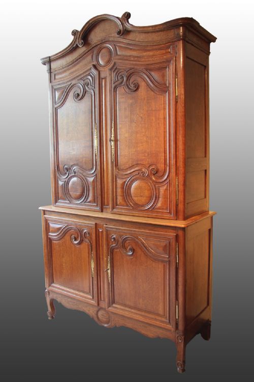 fig 1. Magnificent French Oak