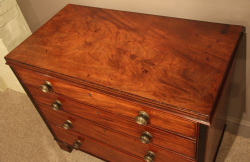 fig 1. A Rare Early 19th Century Un-stamped Gillows Mahogany Chest of Drawers