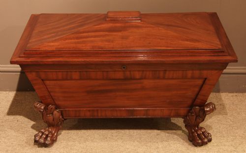 Fine Quality Regency Period Mahogany Sarcophugus Wine Cooler