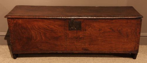 Early 18th Century Six Plank Elm Coffer, Circa 1720