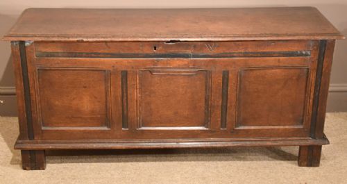 A Handsome Early 18th Century Oak Coffer