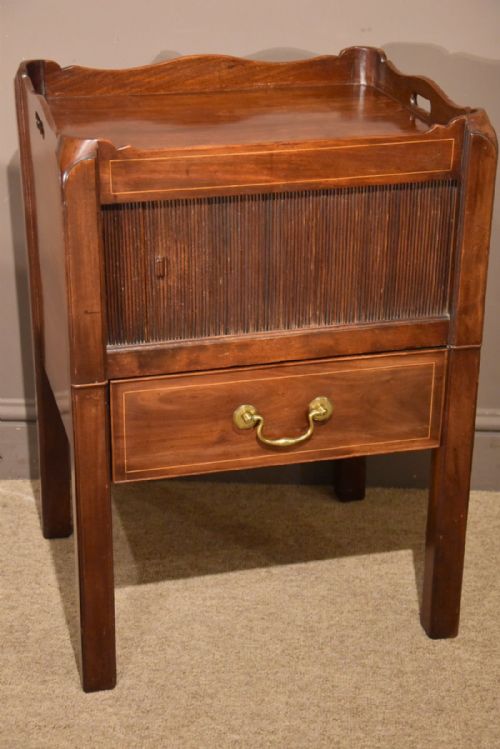 An Elegant George III Mahogany Night Table/commode