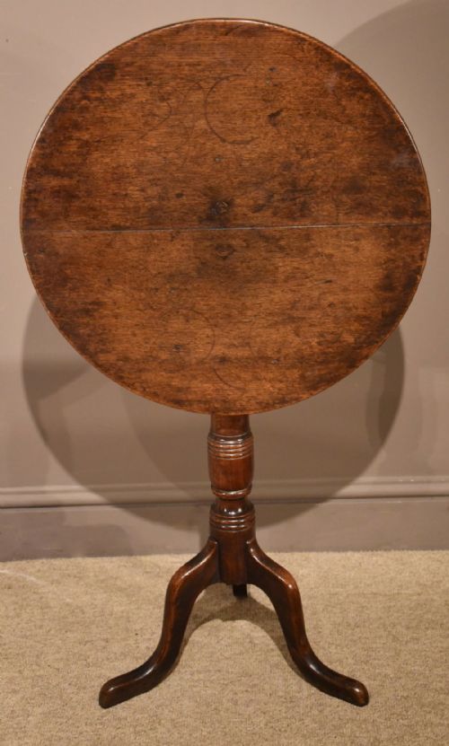A Late 18th Century Oak Wine/lamp Table