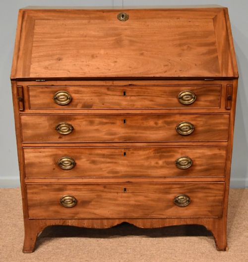 An Elegant George III Mahogany Bureau of Mellow Colour

