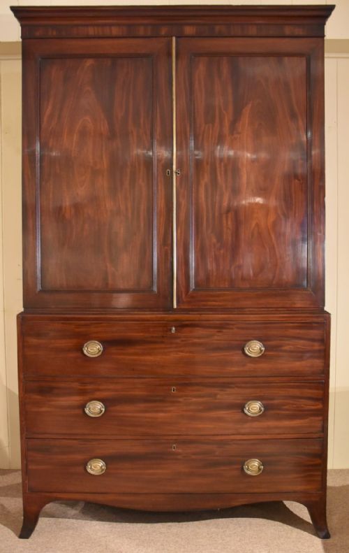 A Good Georgian Mahogany Secretaire Linen Press