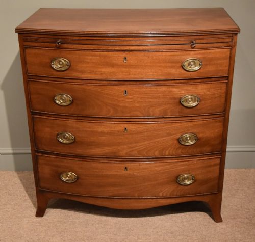 A Late 18th Century Mahogany Bow Fronted Chest of Drawers