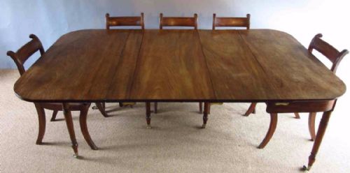 fig 1. A Superb Quality Early 19th Century Concertina Action Dining Table