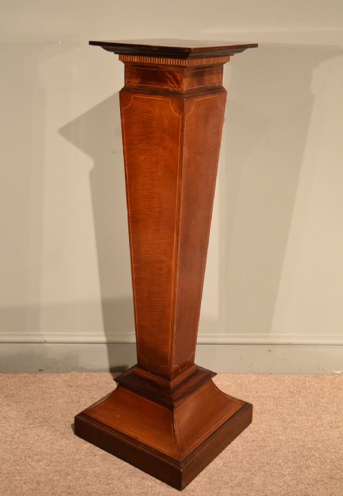 An Edwardian Mahogany Pedastal/podium for Bust/bronze