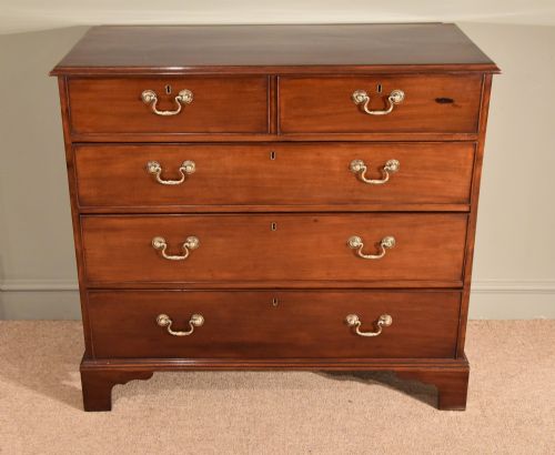 Mahogany Chest of Drawers