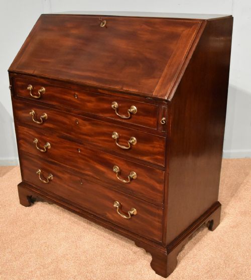 fig 1. A Handsome George III Mahogany Bureau
