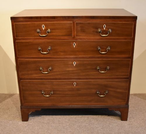 A Sheraton Period Mahogany Chest of Drawers