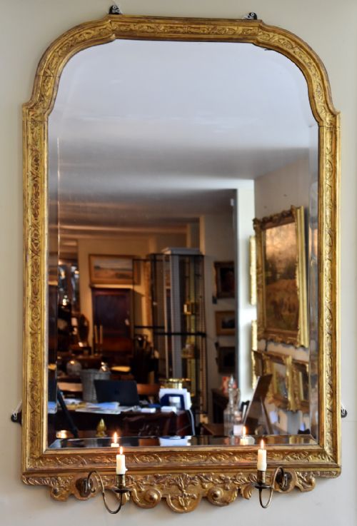 A Handsome Quality Carved Wood and Gesso Pier Mirror