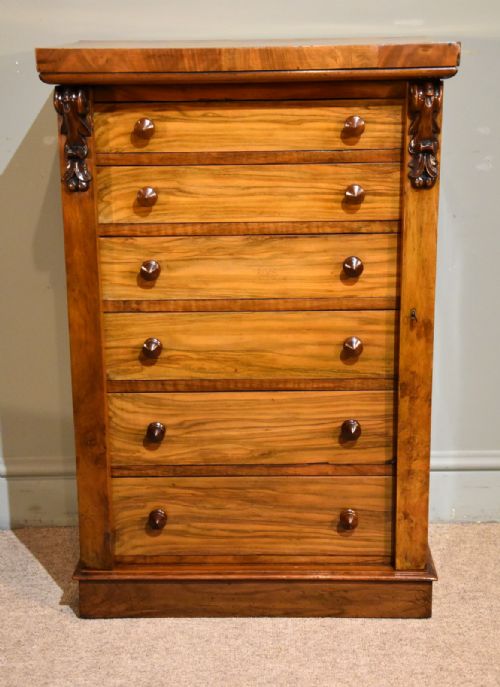 Good Quality Six Drawer Walnut Wellington Chest