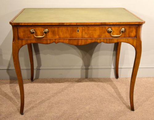 A Good 18th Century Hepplewhite Period Writing Table