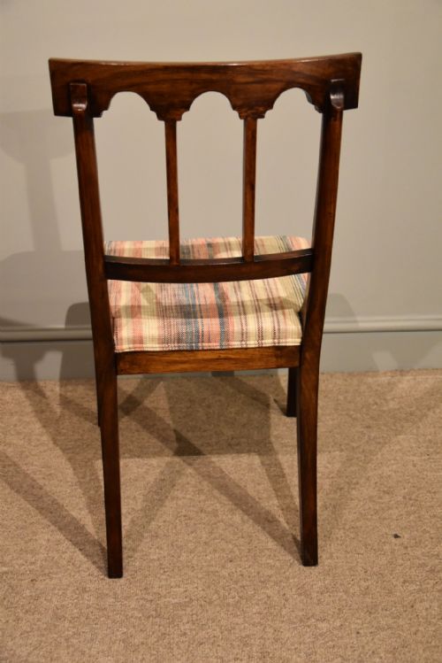 A BEAUTIFUL SET OF EIGHT ROSEWOOD DINING CHAIRS - ADDITIONAL PHOTO 5
